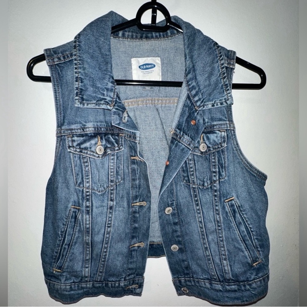Old Navy Blue Sleeveless Jean Jacket Classic Style